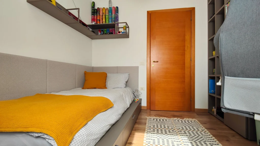 cameretta con letto a terra Nidi