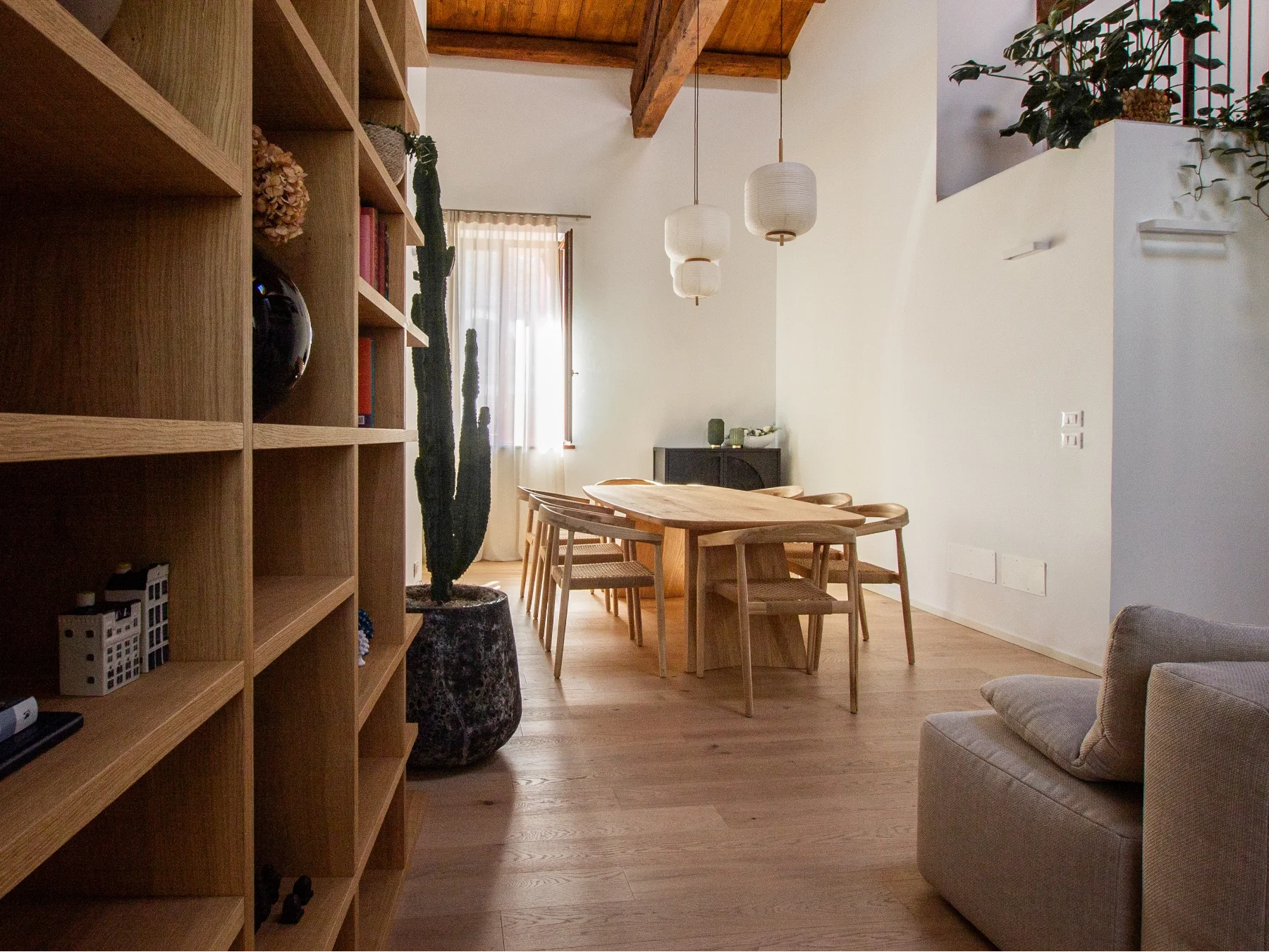 zona pranzo arredata interior design